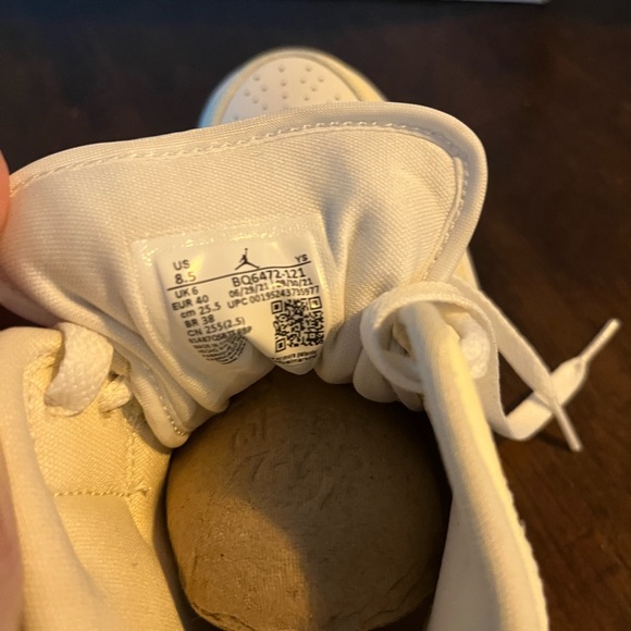 Nike Air Jordan 1 mid - Picture 3 of 6